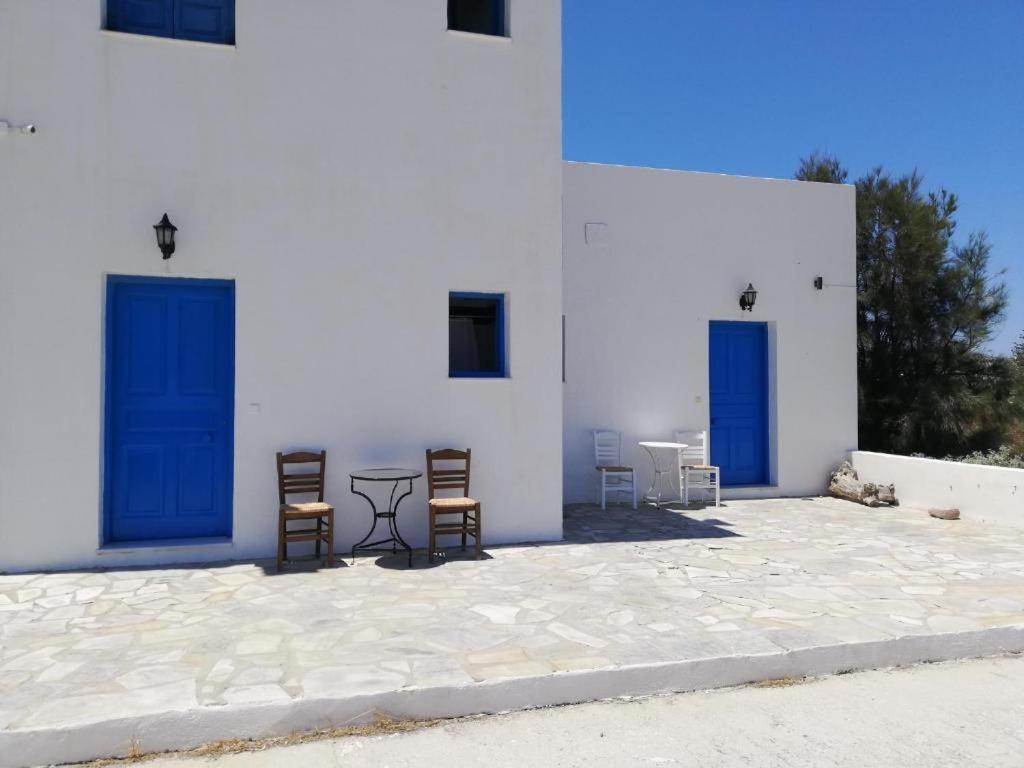 Papikinou Studios Adamantas  Exterior foto